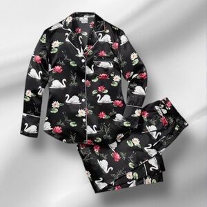 Dalia MacPhee Black Satin Swan Lake Pajama Set Size M New With Tags